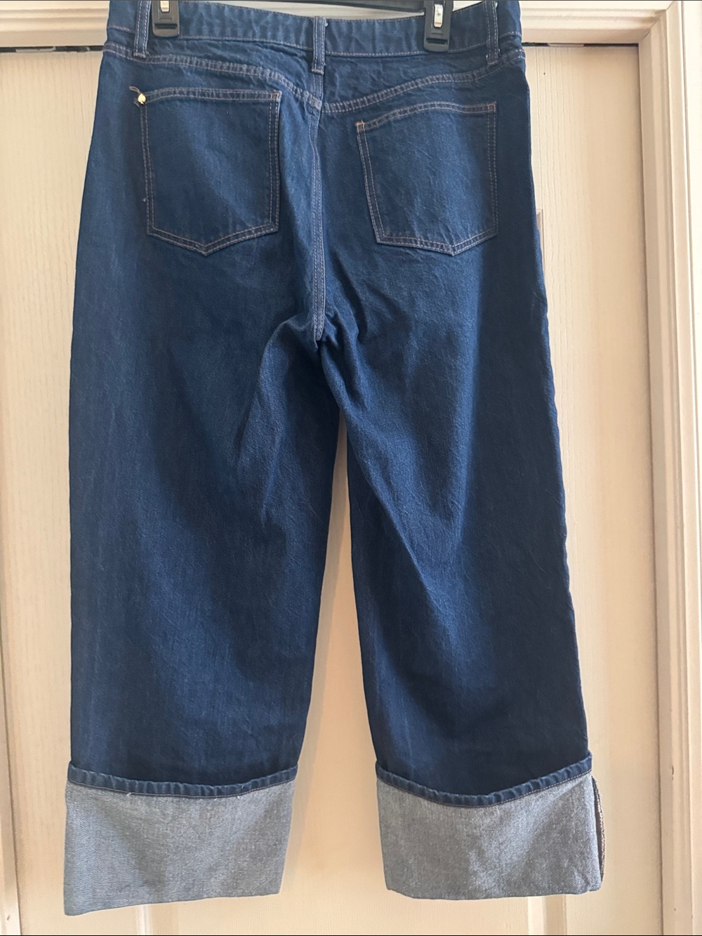 Kate spade new york - Women's High-Rise Straight Leg Wide Cuff Dark Rinse Jeans - Picture 4 of 5